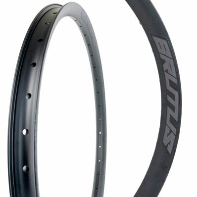 ARO ABSOLUTE BRUTUS 26X32F PRETO