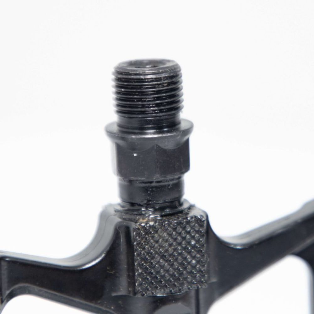 PEDAL 9/16 PLATAFORMA PROMEND M28 ALUMÍNIO - PRETO