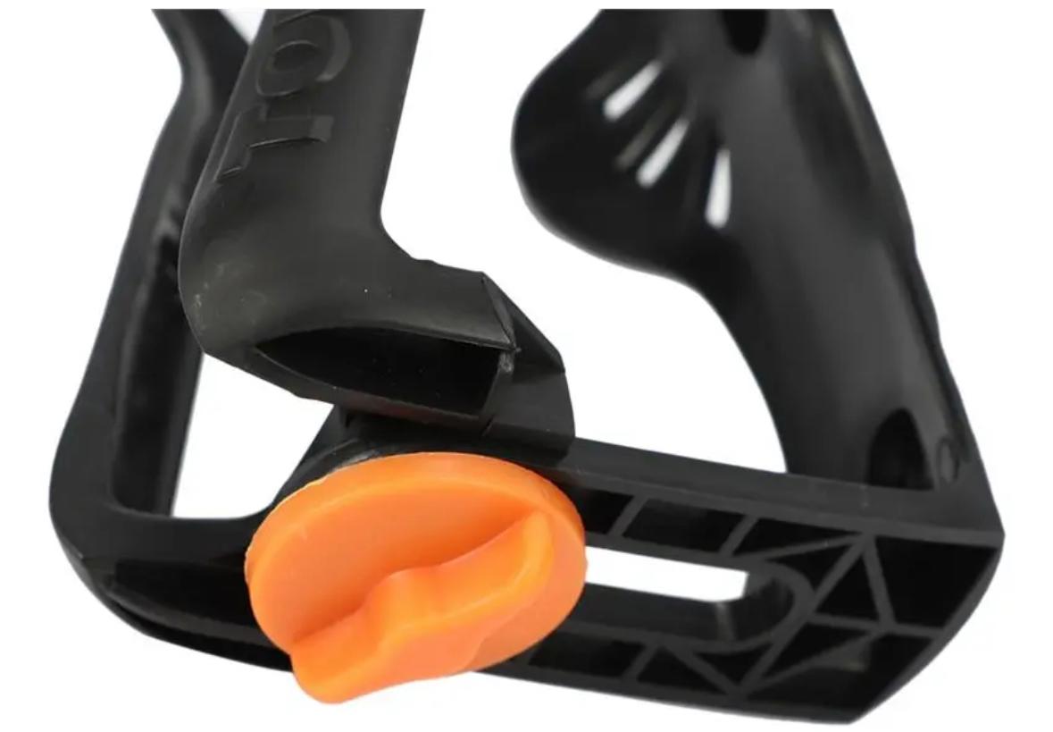 SUPORTE CARAMANHOLA COM REGULAGEM PLASTICO PRETO