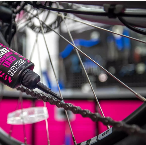 LUBRIFICANTE ALL WEATHER LUBE 120ML - MUC-OFF