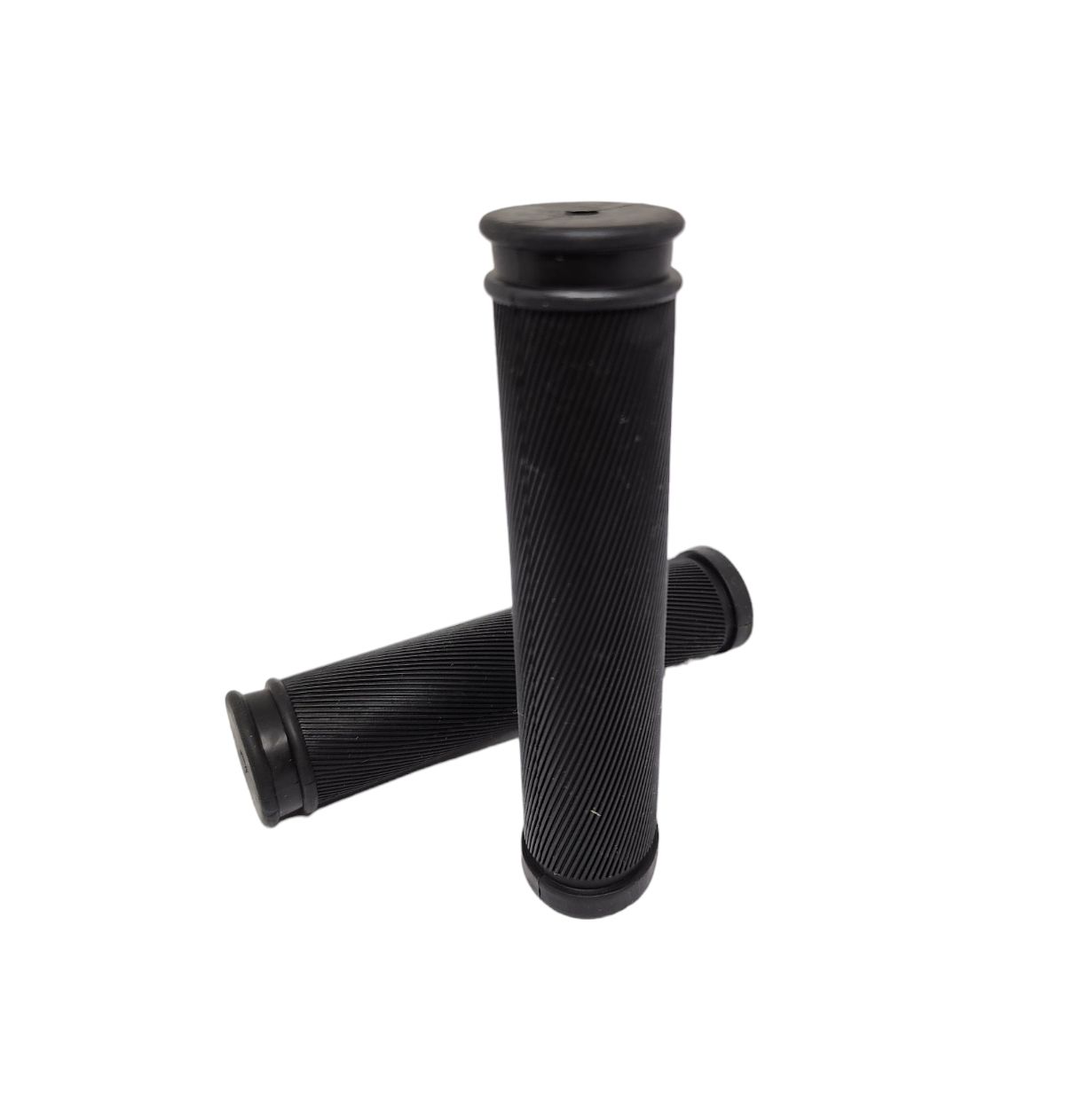 MANOPLA MTB EM EMBORRACHADA 130MM BASIC ELLEVEN PRETO
