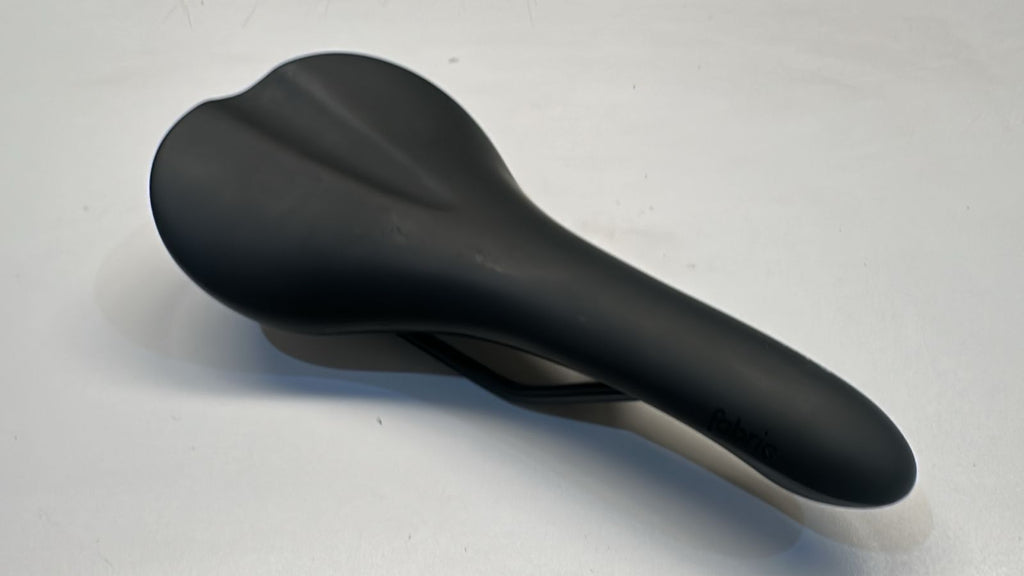 SELIM CANNONDALE FABRIC SHADOW 142MM RETIRADO DE BIKE NOVA