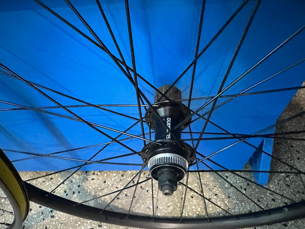 RODAS 27.5 C/ CUBOS SHIMANO RM35 AROS ALEX RIMS MD19 PAREDE DUPLA SHOWROOM MOSTRUARIO