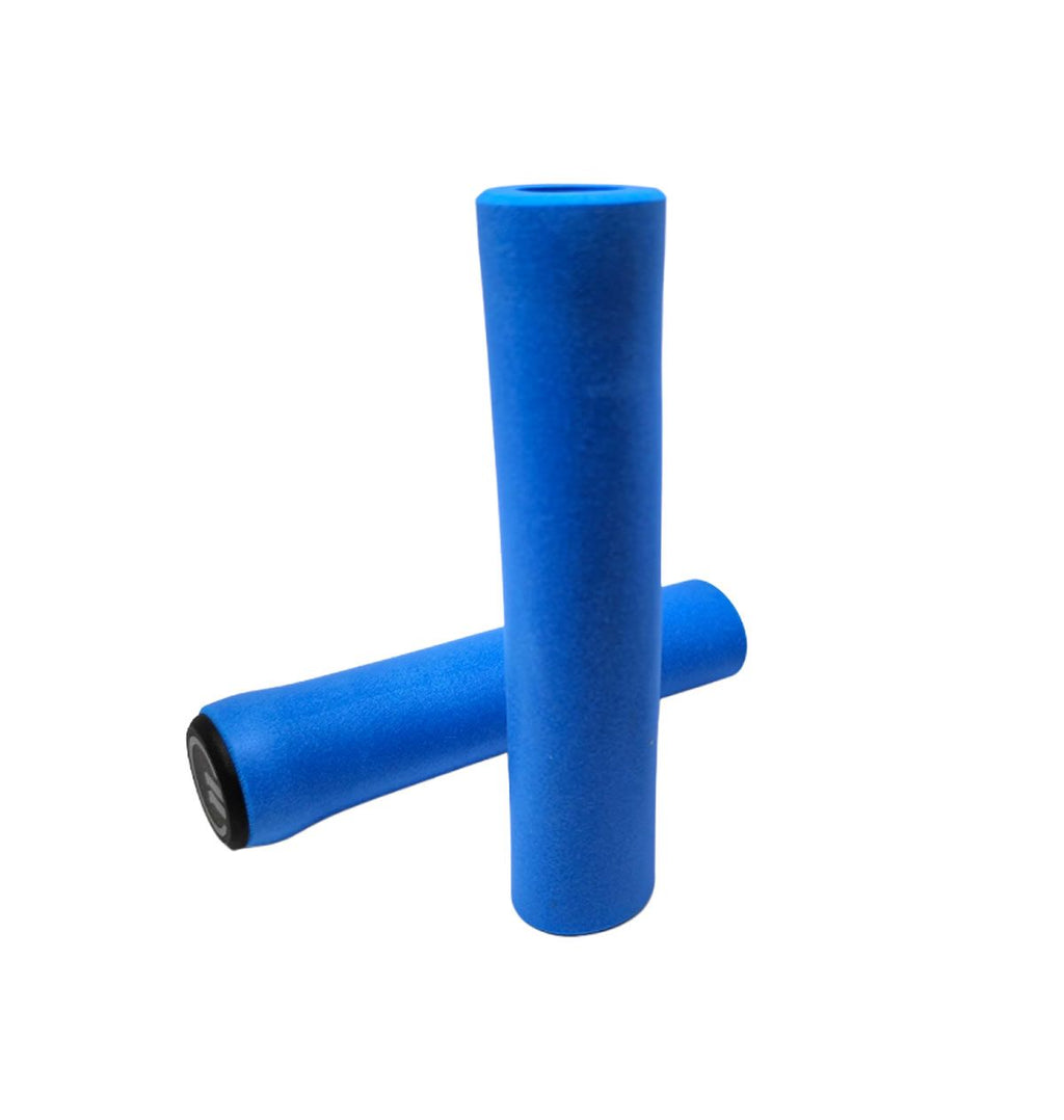 MANOPLA ELLEVEN ESPONJA DENSA TIPO SILICONE 136MM
