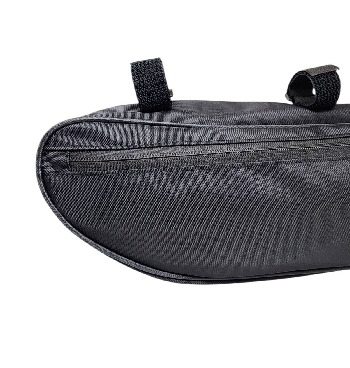 BOLSA DE QUADRO LONGA ELLEVEN 3LT IMPERMEÁVEL PRETA