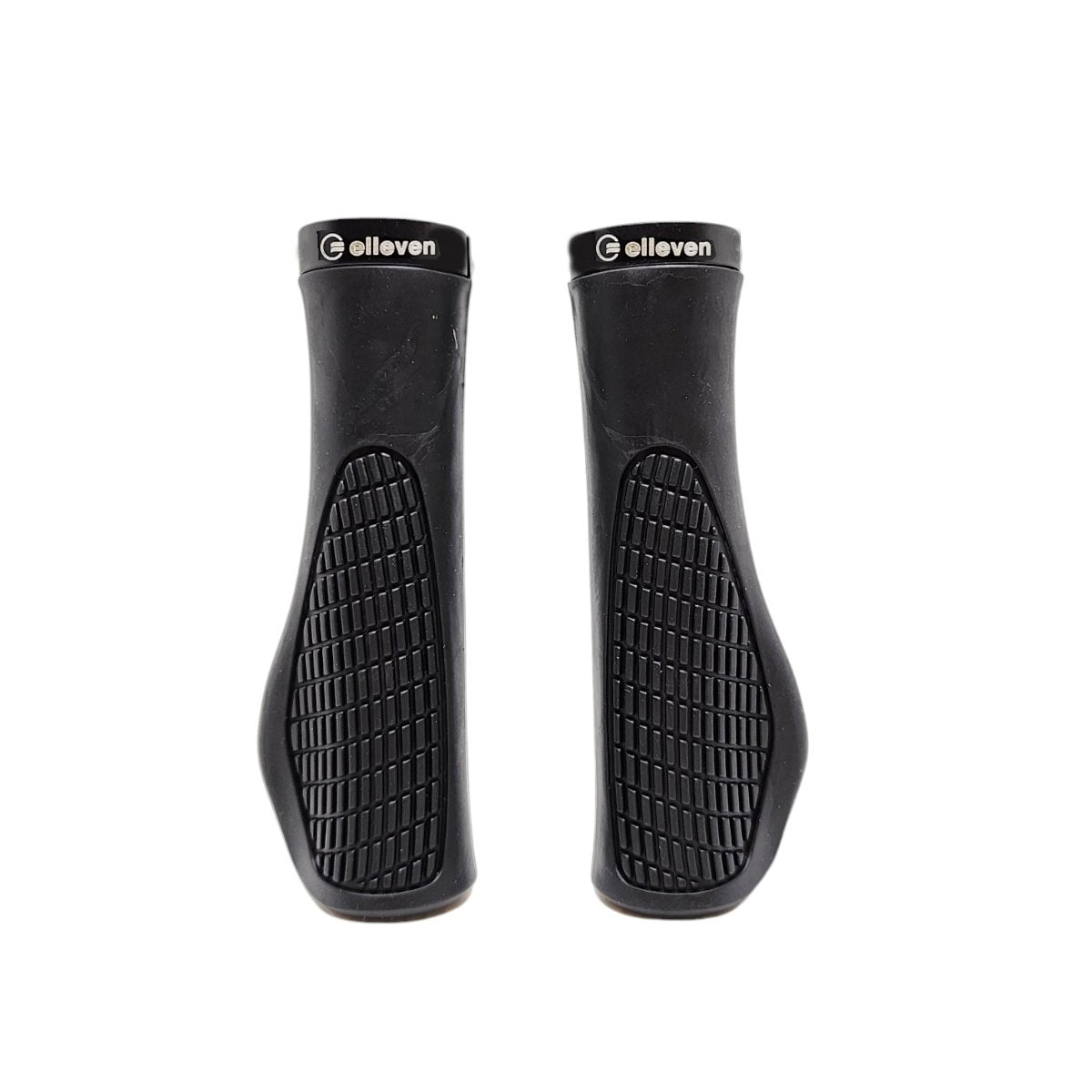 MANOPLA ELLEVEN ERGO ENBORRACHADA PREMIUM 130MM COM TRAVA PRETA