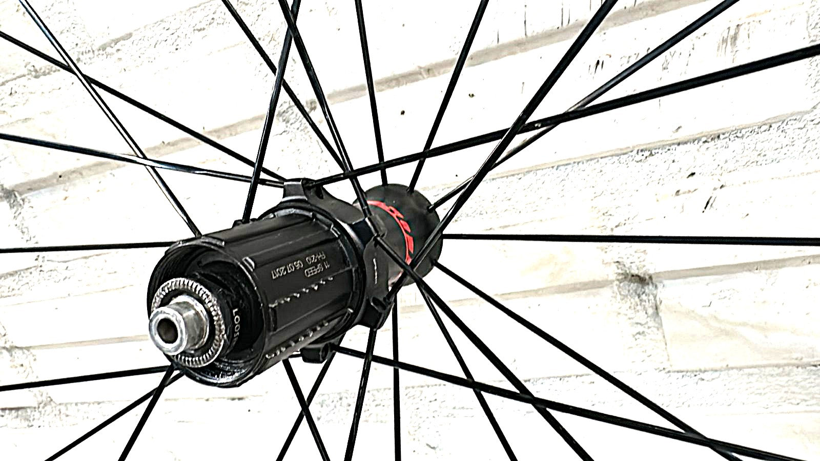 RODAS 700 SPEED SYNCROS 18/24 RAIOS 11V - SEMI NOVA
