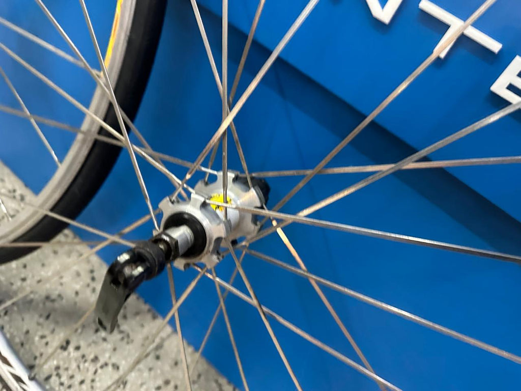 RODAS 700 MAVIC AKSIUM RACE TUBELESS HG SHIMANO USADAS SHOWROOM