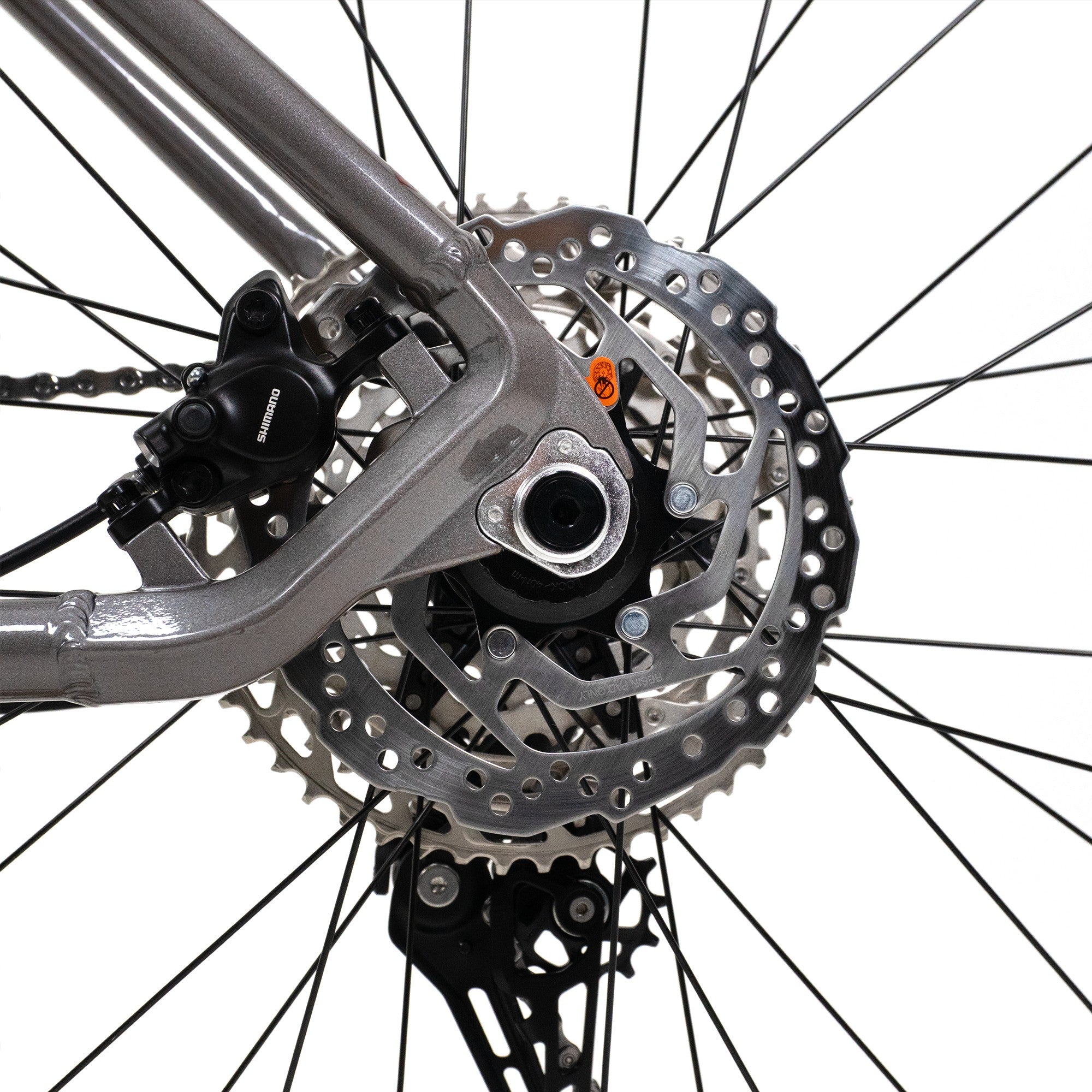 BICICLETA 29 RAVA NAZCASHIMANO DEORE 12V BOOST SUNTOUR CINZA/BRANCO M-17
