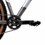 BICICLETA 29 RAVA NAZCASHIMANO DEORE 12V BOOST SUNTOUR CINZA/BRANCO M-17
