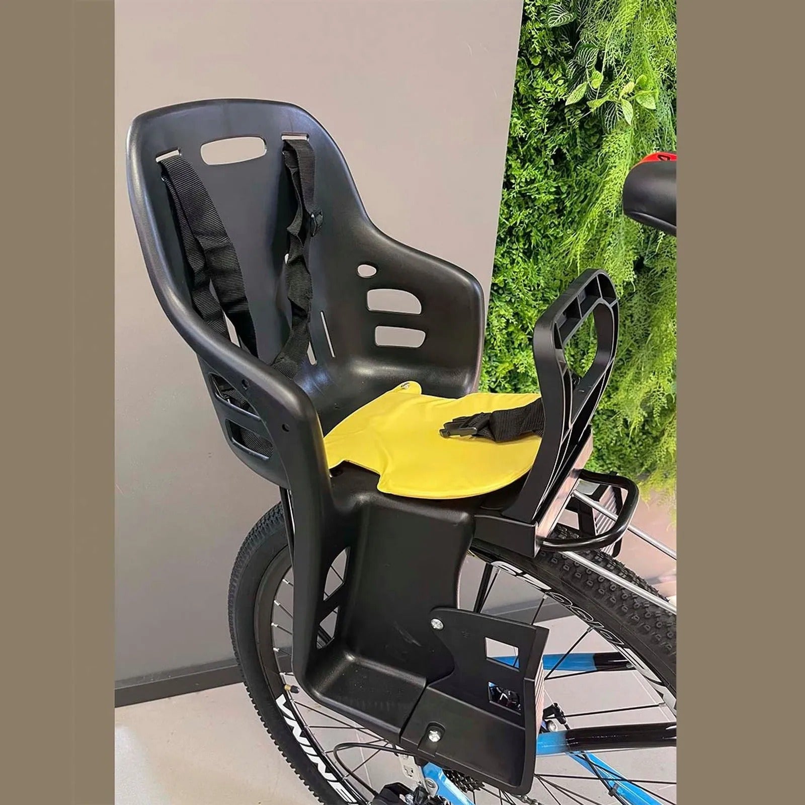 CADEIRINHA INFANTIL P/ BICICLETA FIXAÇÃO TRASEIRA NO BAGAGEIRO - PRETO