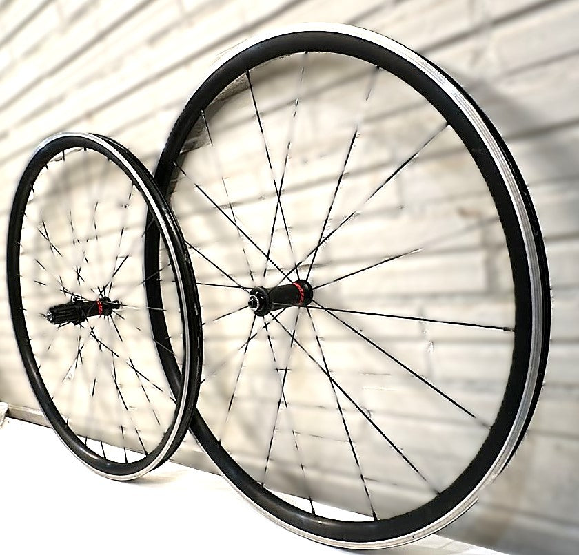 RODAS 700 SPEED SYNCROS 18/24 RAIOS 11V - SEMI NOVA