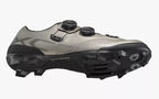 SAPATILHA SHIMANO MTB XC702 C/ 2 SISTEMA BOA - 2023 (ESHXC702MCW01S45000)