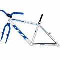 QUADRO 24 GTI GARFO E KIT GTI EM AÇO BRANCO/AZUL