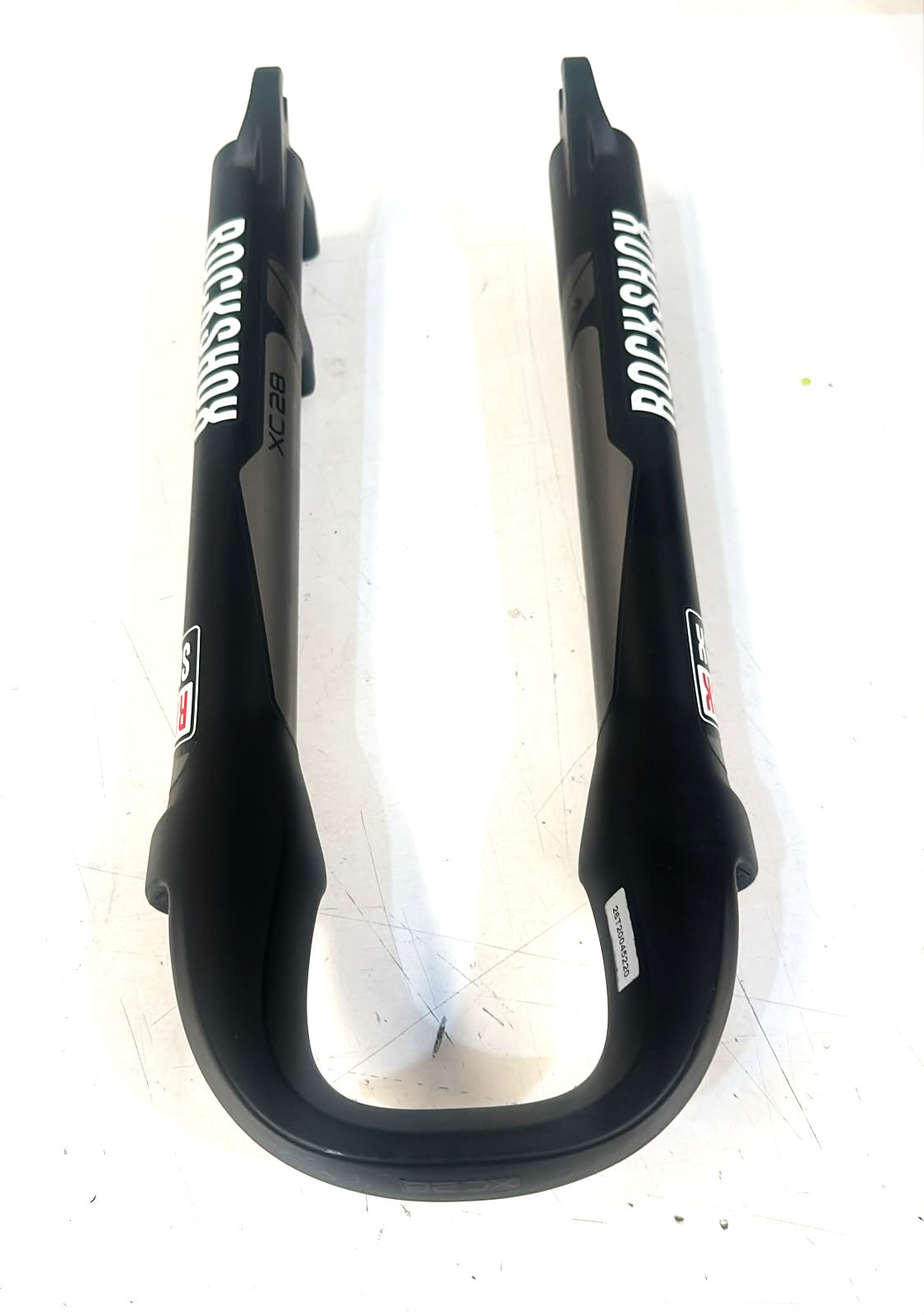 Monolite De Garfo Susp. Rock Shox Xc28 P/ Aro 26 Curso 100mm - Preto