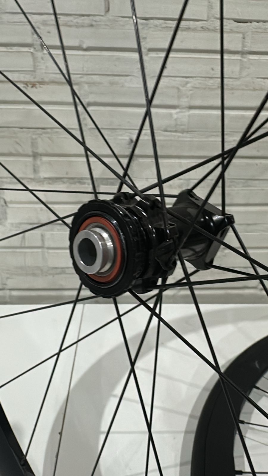 RODAS 700 FULCRUM RACING 4 ALUMINIO TUBELESS DISC XD SRAM 12X100 / 12X142 USADA SHOWROOM