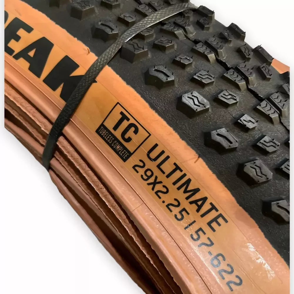 PNEU 29X2.25 GOODYEAR PEAK ULTIMATE TUBELESS PRETO/MARROM - GR.001.57.622.V006