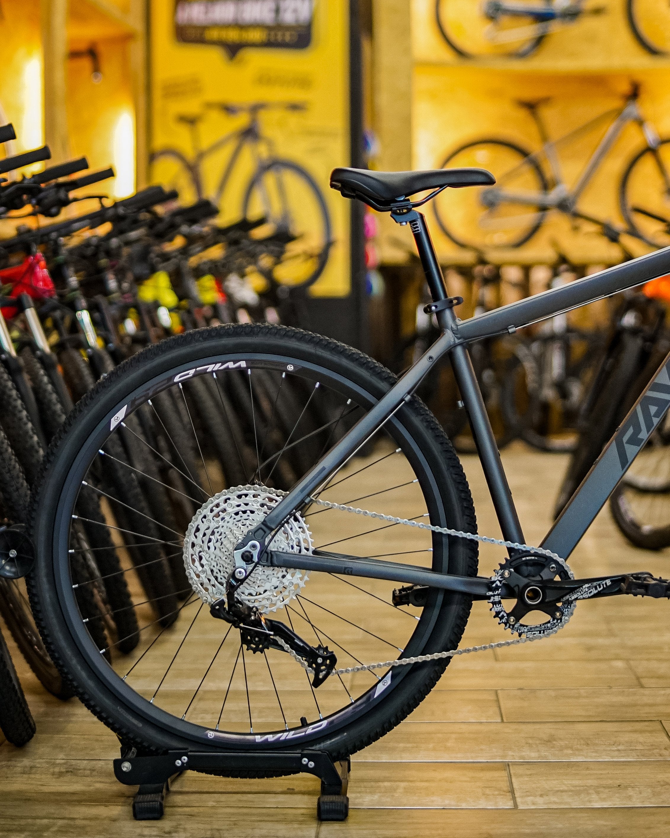Bicicleta 29 Rava Pressure 11v Hidráulico C/ Trava