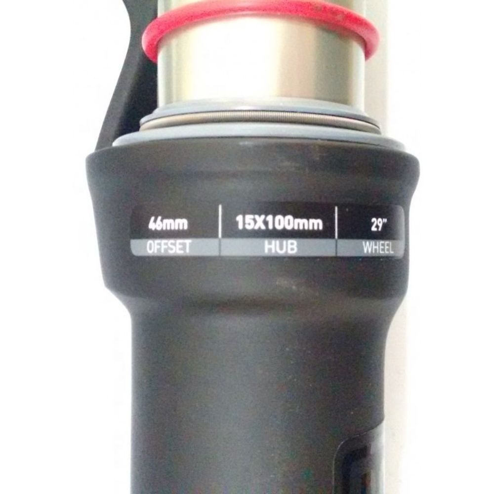 SUSPENSÃO DE BICICLETA 29 TAPERED ROCK SHOX RECON GOLD 100MM ESPIGA 18CM - PRETO - TAPERED