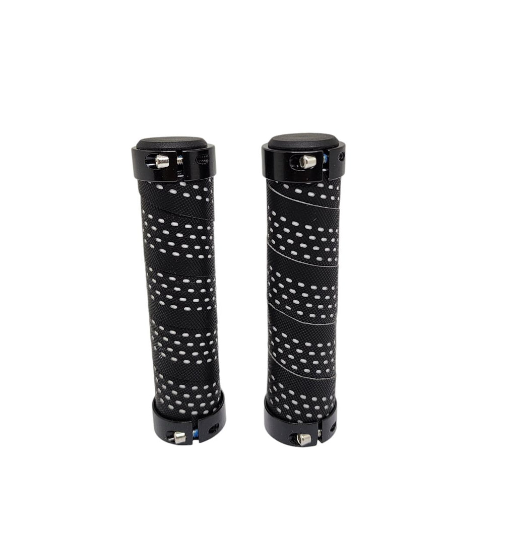 MANOPLA MTB EM EVA COM TRAVA 130MM ELLEVEN PRETO/BRANCO