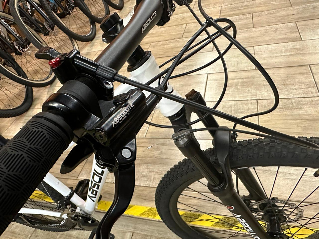 Bicicleta 29 Absolute Mia 3 Elite 2x9v Hidráulico C/ Trava