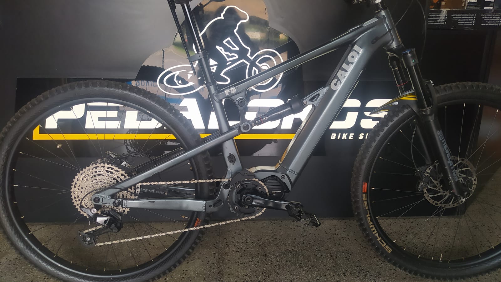 BICICLETA 29 CALOI E VIBE FS ELETRICA SHIMANO DEORE  USADA C/ BATERIA NOVA TAMANHO M - 17