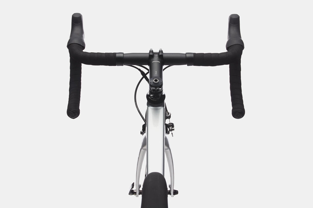 BICICLETA 700 SPEED CANNONDALE CAAD OPTIMO 4 CLARIS 16V