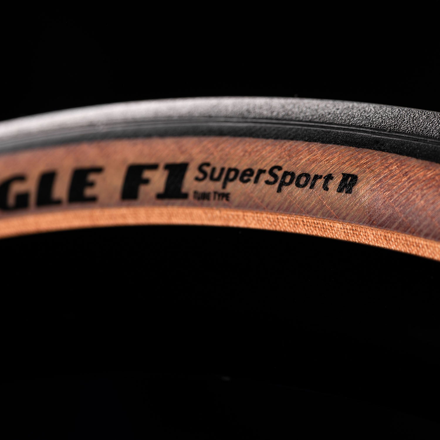PNEU 700X28 GOODYEAR EAGLE F1 SUPERSPORT R TUBELESS PRETO/MARROM - GR.011.28.622.V104