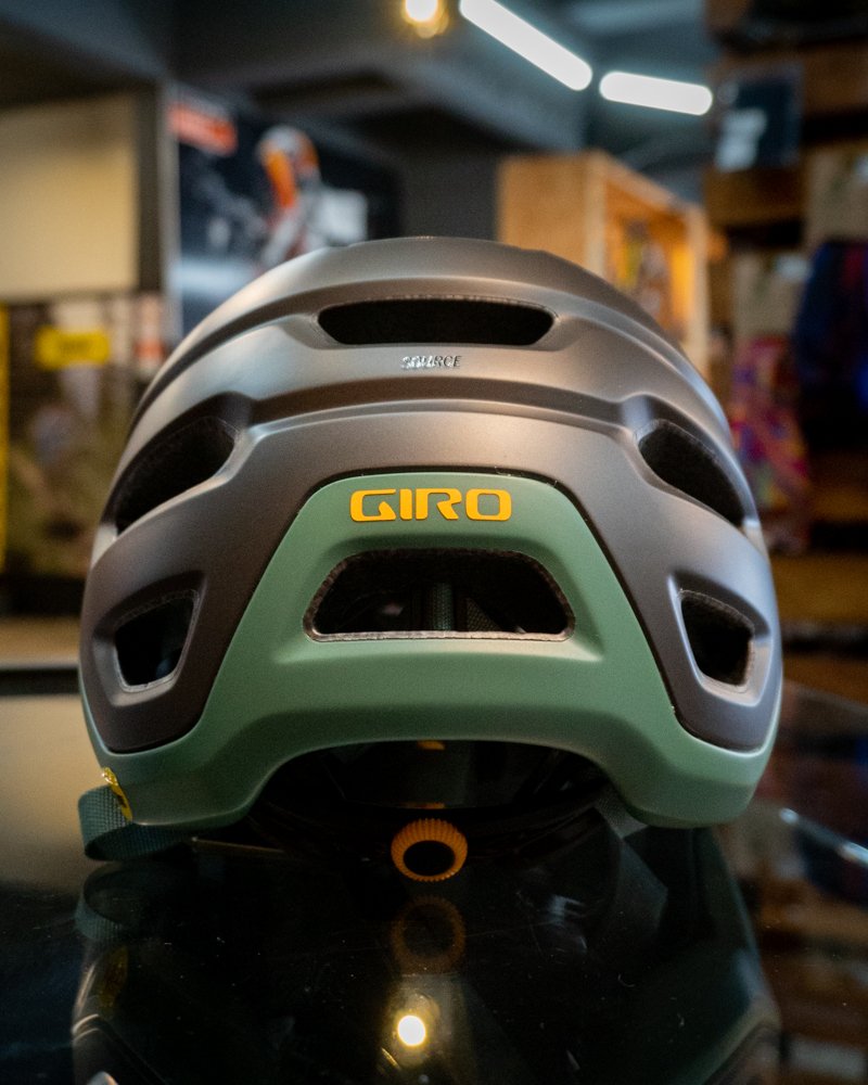 CAPACETE GIRO SOURCE MIPS 2021