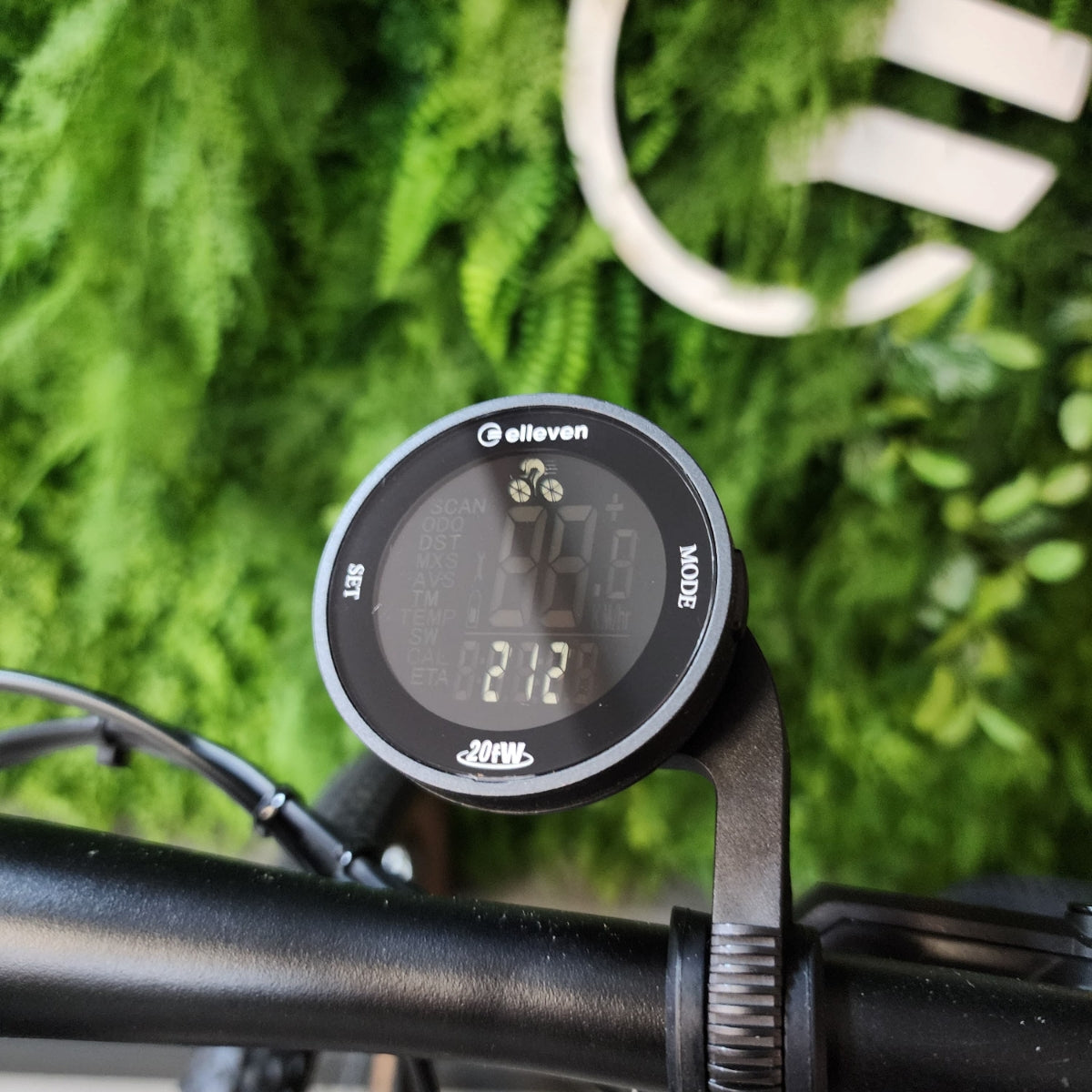 CICLOCOMPUTADOR ELLEVEN 20 FUNÇÕES SEM FIO COM TELA LCD