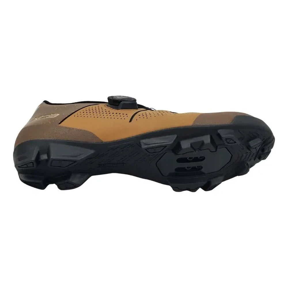 Sapatilha Shimano SH-XC302 MTB marrom – vista lateral e do solado